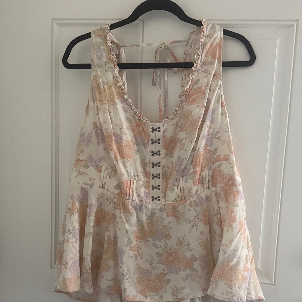 Torrid Floral Tie-Back Peplum Tank Top - Cream & Pastel